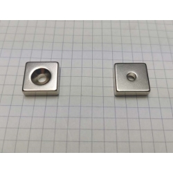 Magnes neodymowypłytkowy pod wkręt MPŁW 15x15x5 [N38] stożek 8 mm do 4 mm N lub S