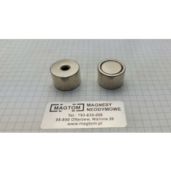 Uchwyt magnetyczny UM 20x13 z magnesem neodymowym gwint wewnętrzny [M5/N42]