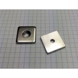 BN20 Podkładka stalowa kwadratowa niklowana 20x20x3mm 8/4 stożek
