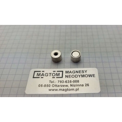 UM 8x6 z magnesem neodymowym gwint wewnetrzny [M3/ N 38]