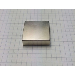 Magnes neodymowy płytkowy MPŁ 30x30x10 [N38]