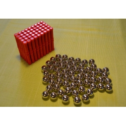 Klocki magnetyczne 90 pałeczek i 60 kulek w sumie 150 elementów CZERWONE