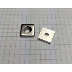 BN 15 Podkładka stalowa kwadratowa niklowana 15x15x3mm 8/4 stożek