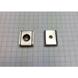 Magnes neodymowy UM MPŁ15x13,5x5 [N38] stożek 6 mm do 3,5 mm