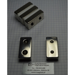 Magnes neodymowy płytkowy pod wkręt MPŁW 40x20x10 [N38] stożek 8 mm do 4 mm N lub S