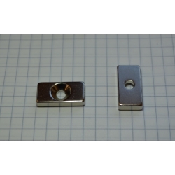 Magnes neodymowy płytkowy pod wkręt MPŁW 20x10x4 [N38] stożek 8 mm do 4 mm N lub S